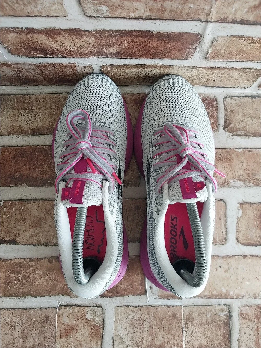 Pre-owned 2019 Brooks Revel 3